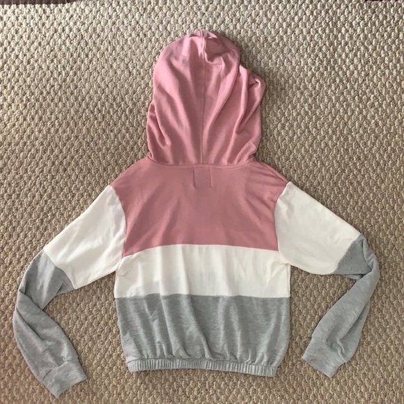 Zelos Hoodie - Picture 4 of 4